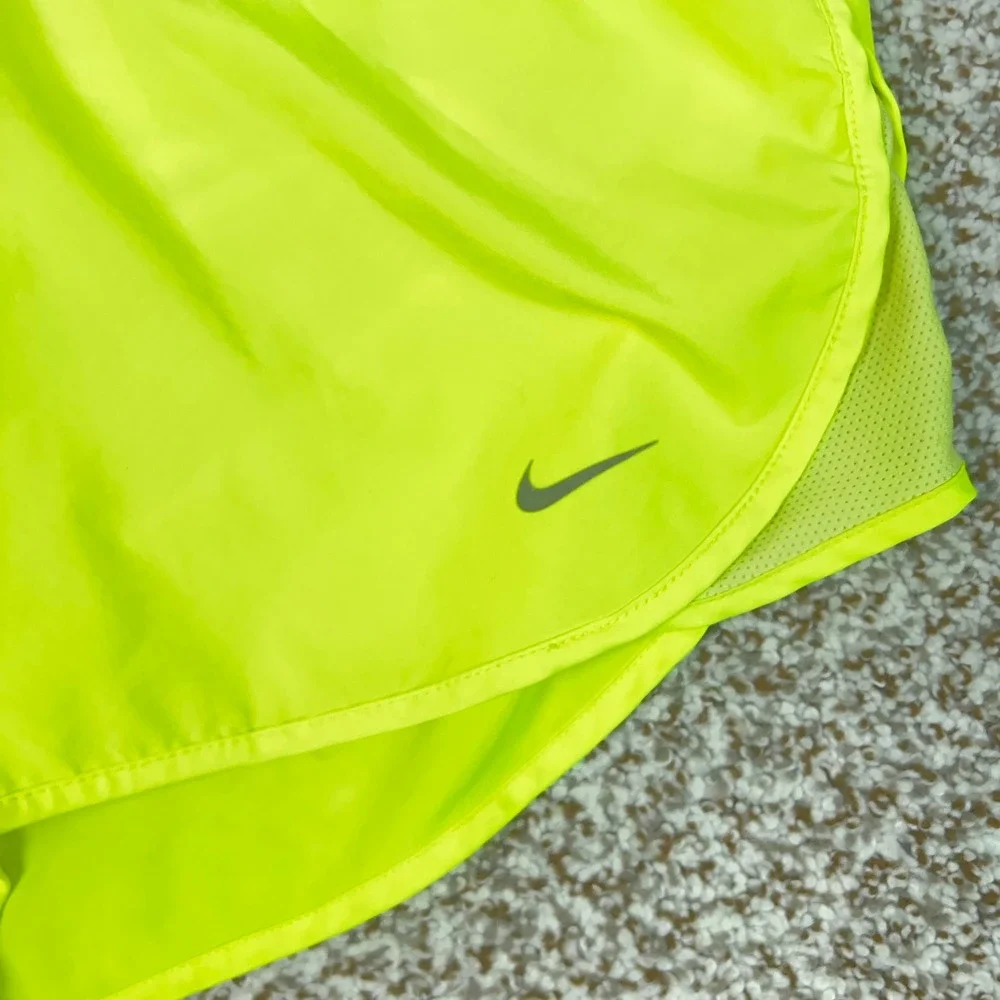 Nike Shorts Womens Medium Neon Yellow Dri-FIT Running Athletic Lined Workout